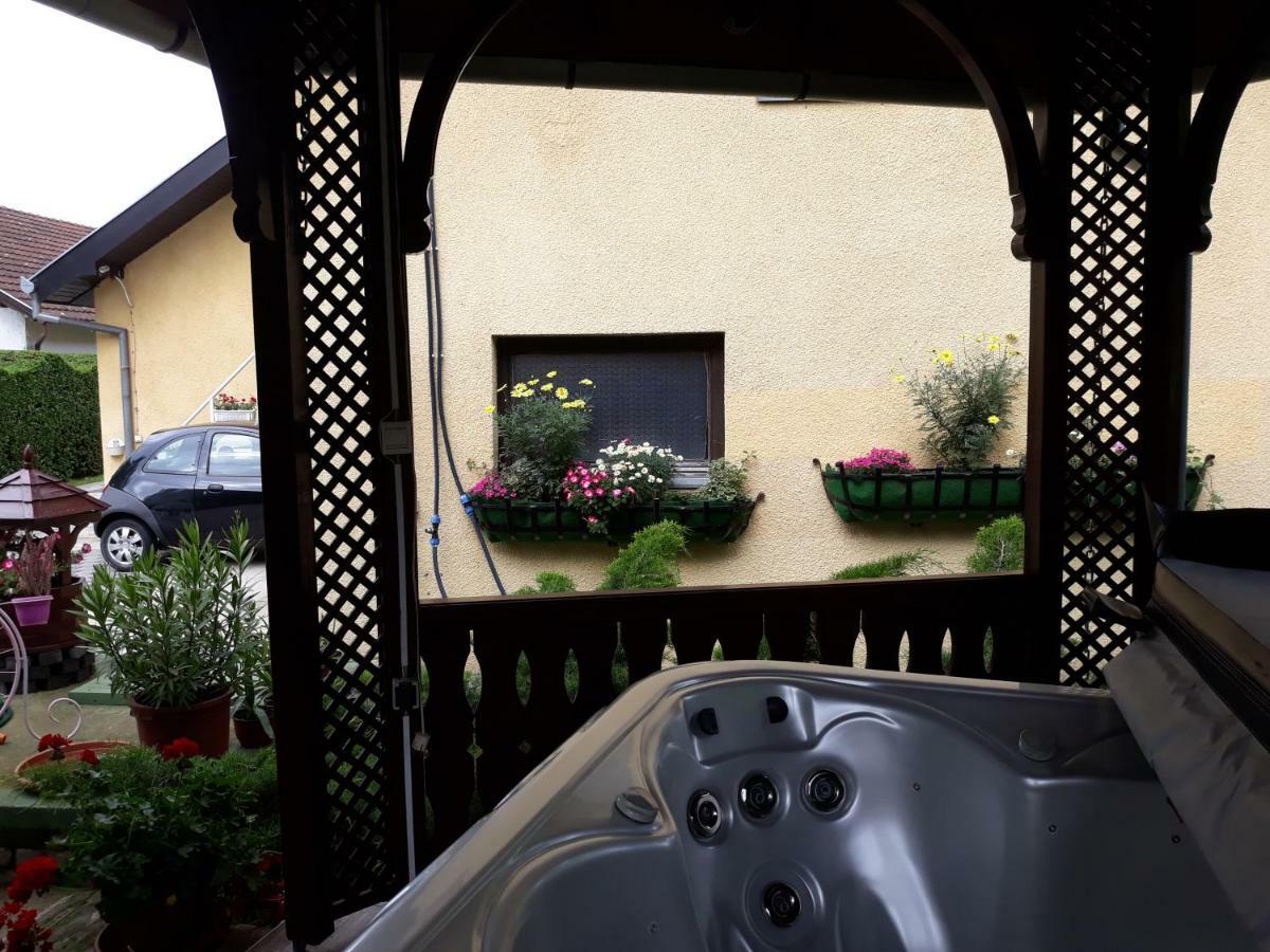 Apartman I Sobe Nikolas Palić Exterior foto